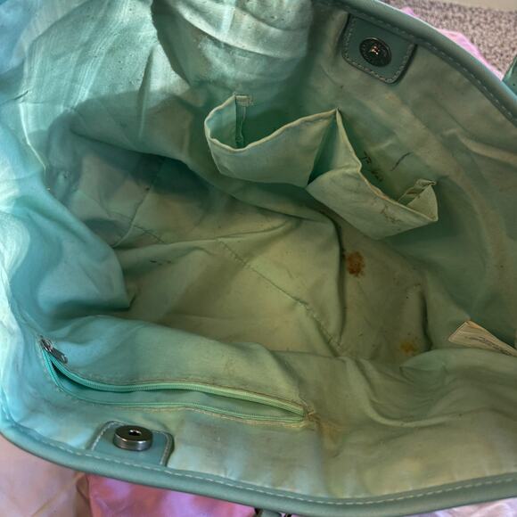 4-Piece Maximal Handbag Bundle Apt. 9 Color Block Tote, Belt Bag, Crossbody Lot - Picture 6 of 14